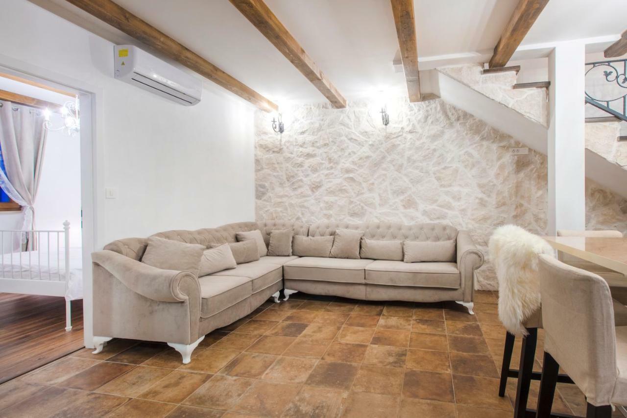 Villa House For Rent Leila Šibenik Esterno foto